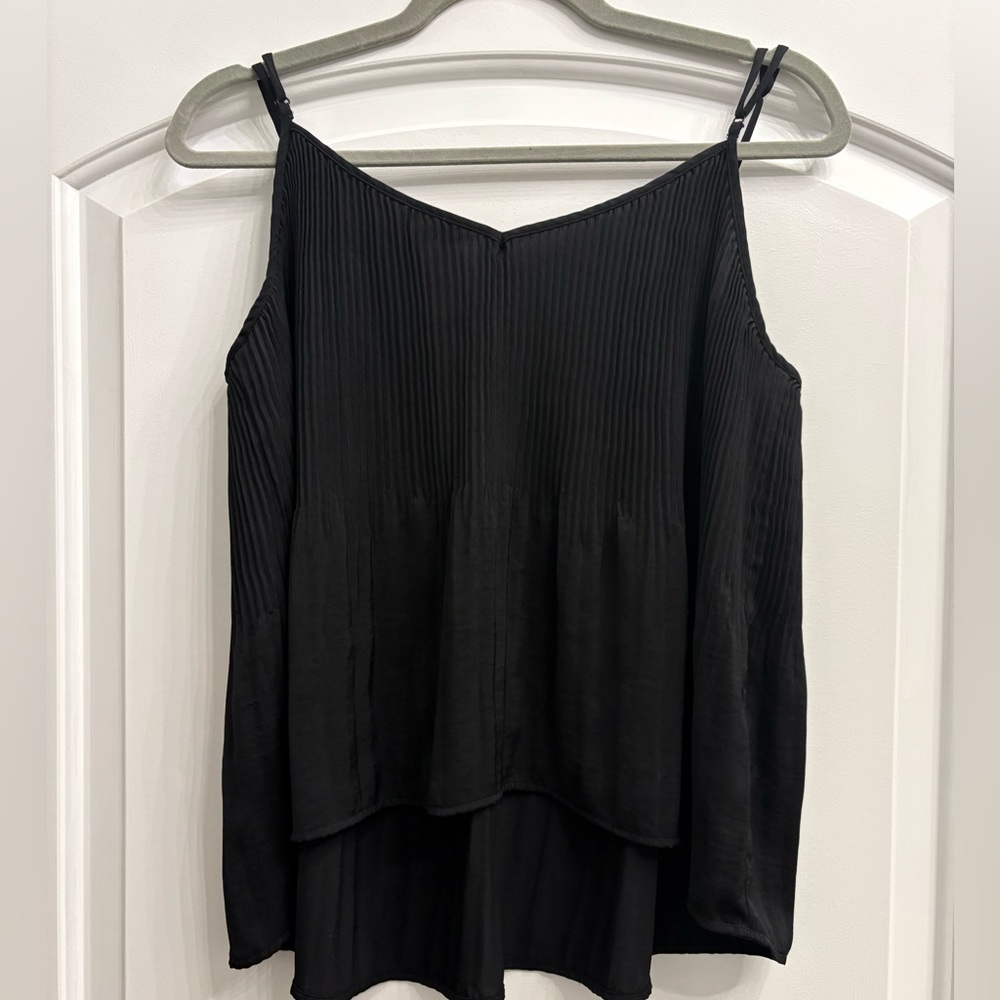 Express Black Ribbed Tank Top - Picture 2 of 2